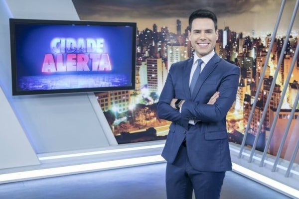 Cidade Alerta bate recorde, abrindo vantagem de até 5 pontos sobre novelas do SBT