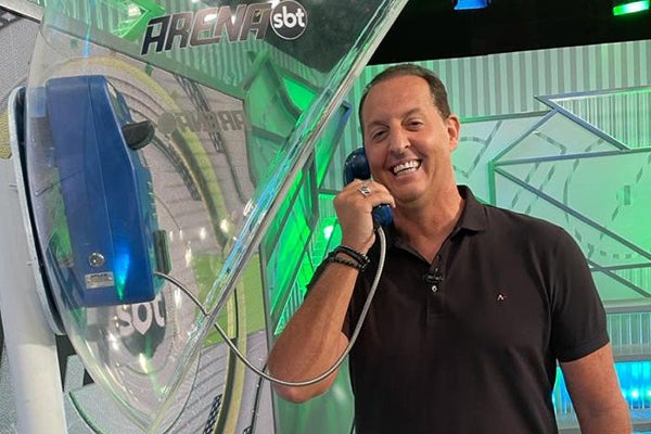 Prevendo goleada no Ibope, SBT debocha da Globo antes da final